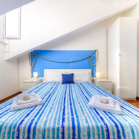 Il Nodo Apartment ลาสเปเซีย ภายนอก รูปภาพ